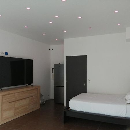 Love 3 Agde Exterior foto
