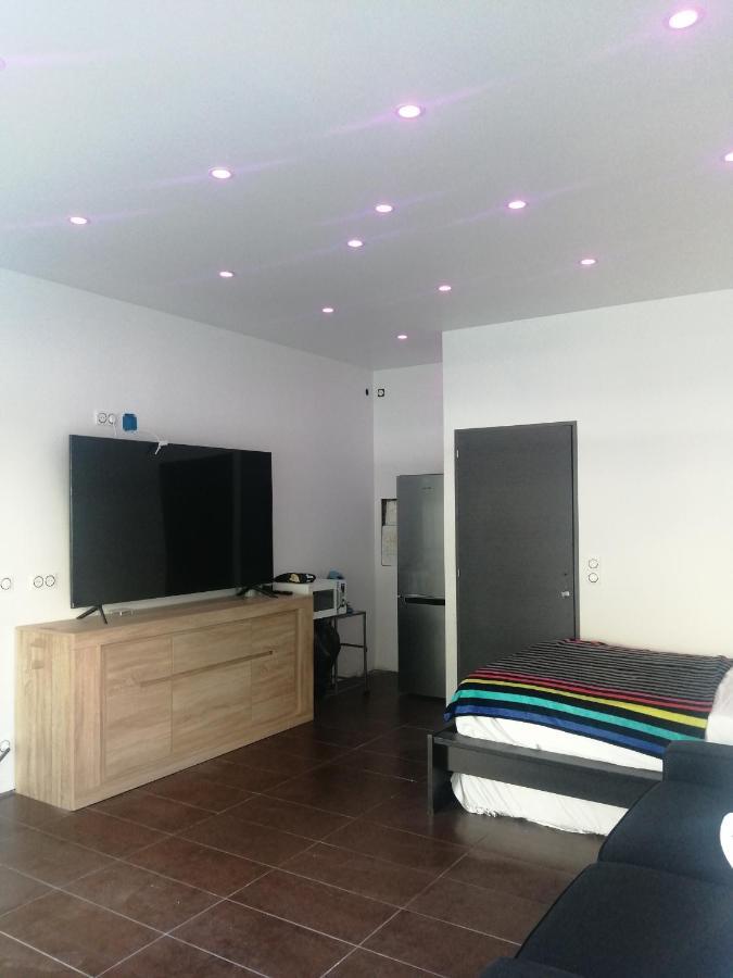 Love 3 Agde Exterior foto